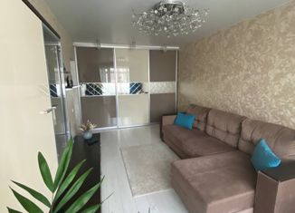 Продаю 2-комнатную квартиру, 43.6 м2, Новосибирск, улица Грибоедова, 32, улица Грибоедова