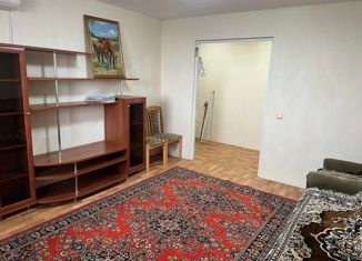 Продаю 3-ком. квартиру, 67 м2, Элиста, 6-й микрорайон, 22, 6-й микрорайон