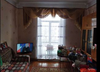 Продажа 2-ком. квартиры, 53.7 м2, посёлок городского типа Красногорский, улица Ленина, 12