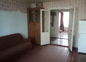 Продам 3-комнатную квартиру, 58 м2, поселок Тюльган, Октябрьская улица, 15