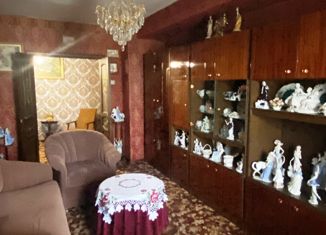 Продажа 3-комнатной квартиры, 83 м2, Москва, улица Маршала Малиновского, 8, улица Маршала Малиновского