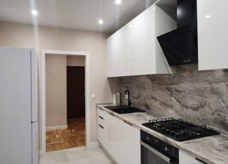 Сдаю в аренду однокомнатную квартиру, 36 м2, Краснодар, Брянская улица, 3, Брянская улица