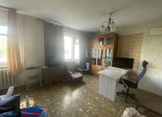 Продается 1-ком. квартира, 35.1 м2, Волгоград, улица 8-й Воздушной Армии, 45, район Семь Ветров