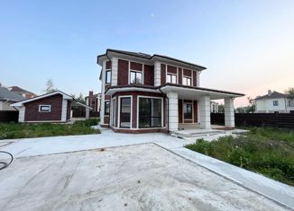 Продается дом, 300 м2, деревня Шарапово
