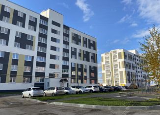 Продажа трехкомнатной квартиры, 76 м2, Рузаевка, улица Петрова, 46