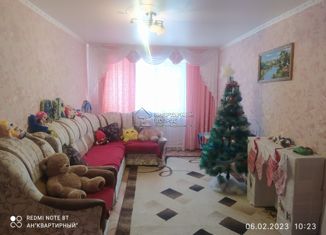 Продаю 3-комнатную квартиру, 58 м2, село Ермолаево, улица Калинина, 6