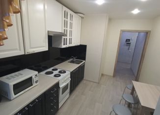 Сдается 2-комнатная квартира, 62.5 м2, посёлок Шушары, Старорусский проспект, 6