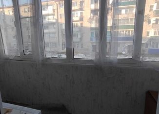 Продается двухкомнатная квартира, 59.4 м2, поселок городского типа Карымское, Верхняя улица, 4