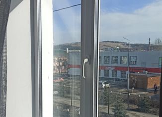 Продам 2-ком. квартиру, 50.3 м2, Учалы, улица Ленина, 5