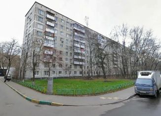 Продается 3-комнатная квартира, 57.5 м2, Москва, улица Маршала Василевского, 5к2, улица Маршала Василевского