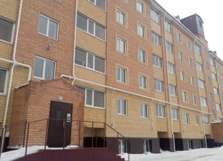 Продам 1-ком. квартиру, 36 м2, село Троицкое, Лазаревская улица, 2