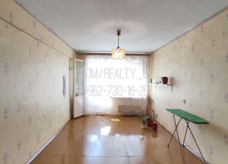 Продаю 3-комнатную квартиру, 59.3 м2, Североуральск, улица Ватутина, 28