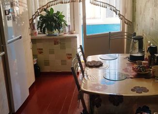 3-комнатная квартира на продажу, 58 м2, поселок Кучугуры, Рабочая улица, 91