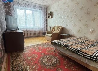 Продажа двухкомнатной квартиры, 43 м2, Воткинск, Школьная улица, 15