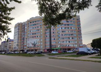 Продам двухкомнатную квартиру, 67 м2, Клинцы, улица Мира, 59Б