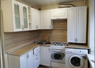 Сдается в аренду 1-ком. квартира, 43 м2, Белебей, улица Революционеров, 12