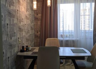 Продается 3-комнатная квартира, 87 м2, Воронеж, улица Независимости, 55/2, ЖК Каштановый