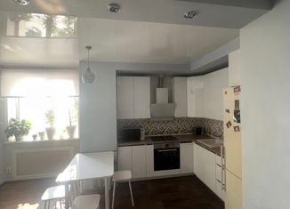 Продам трехкомнатную квартиру, 82 м2, Краснодар, улица Снесарева, 10, ЖК 7 Вершин