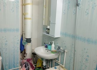 2-ком. квартира на продажу, 40.9 м2, посёлок Западный, улица Вишнёвая Аллея, 9