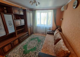 Продам комнату, 17 м2, Ейск, улица Карла Маркса, 13