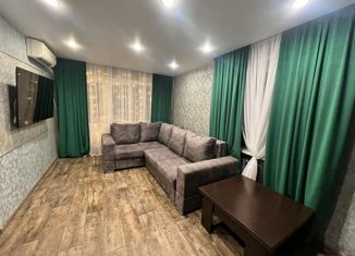 Продам 1-ком. квартиру, 32 м2, Самара, улица Гагарина, 122, метро Советская