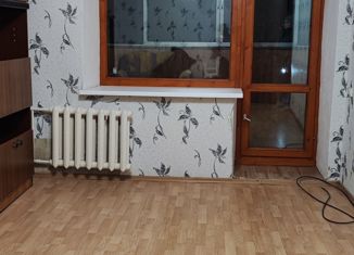 Однокомнатная квартира на продажу, 34 м2, поселок Майский, улица 9-й Пятилетки, 14