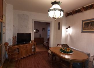 Трехкомнатная квартира на продажу, 87.2 м2, Архангельск, набережная Северной Двины, 93