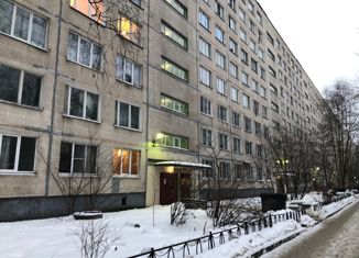 Продается 2-ком. квартира, 45 м2, Санкт-Петербург, Пловдивская улица, 2, Пловдивская улица