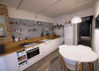 Продажа двухкомнатной квартиры, 51 м2, Москва, Севанская улица, 52к2, Севанская улица
