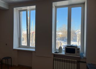 Продаю комнату, 100 м2, Екатеринбург, улица Старых Большевиков, 16, улица Старых Большевиков