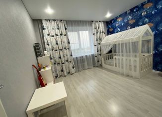 Продам 2-комнатную квартиру, 56 м2, село Аскарово, Тангатарская улица, 12/1