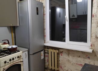 Продажа 3-ком. квартиры, 58 м2, деревня Родина, Набережная улица, 3