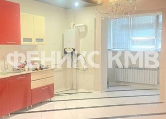 Продам 2-ком. квартиру, 78 м2, Ставрополь, улица Тухачевского