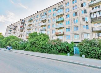 Комната на продажу, 58 м2, Санкт-Петербург, улица Карпинского, 28к1, метро Академическая