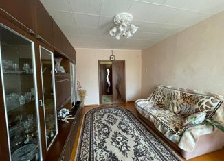 Продается 3-ком. квартира, 60.7 м2, Кулебаки, улица Бутова, 87