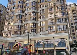 Продаю 2-ком. квартиру, 50 м2, Сочи, Донская улица, 108Ак1, микрорайон Донская