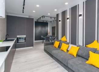 Двухкомнатная квартира на продажу, 82.5 м2, Краснодар, Черниговская улица, 1, ЖК Версаль