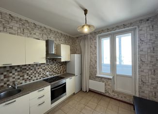 Продажа 3-ком. квартиры, 73.5 м2, Москва, Вяземская улица, 10, станция Сетунь