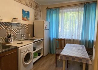 Трехкомнатная квартира на продажу, 56.1 м2, Санкт-Петербург, проспект Шаумяна, 85, проспект Шаумяна