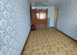 Продаю 1-ком. квартиру, 29.8 м2, Урай, микрорайон Западный, 21