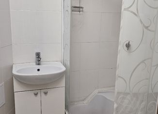 Продается 2-ком. квартира, 49 м2, Керчь, улица Ленина, 42