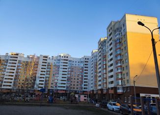 Продается 3-ком. квартира, 75.3 м2, Уфа, Владивостокская улица, 10, ЖК Меридиан