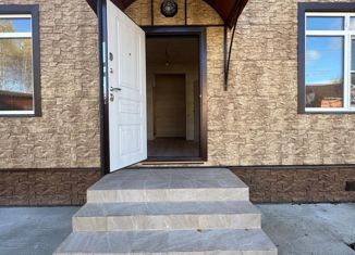 Продажа дома, 100 м2, деревня Алачково