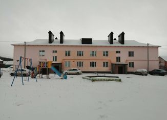 Продам 2-ком. квартиру, 46.5 м2, село Киргиз-Мияки, переулок Акмуллы, 5