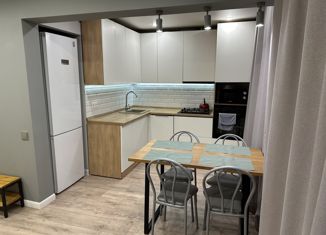 Продам двухкомнатную квартиру, 45 м2, Ангарск, Социалистическая улица, 6А