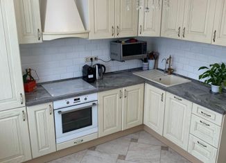 Продам трехкомнатную квартиру, 75 м2, Москва, Лукинская улица, Лукинская улица, 4