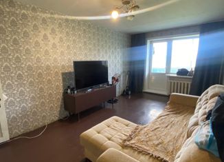Продам 2-ком. квартиру, 49.9 м2, Белогорск, Производственная улица, 14А