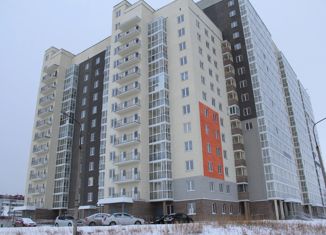Продается 2-ком. квартира, 61 м2, Озёрск, микрорайон Заозёрный, 1