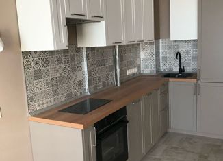 Продажа 1-ком. квартиры, 45 м2, Курск, улица Карла Маркса, 66Д