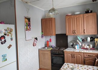 Продаю 3-комнатную квартиру, 58 м2, Железногорск, Восточная улица, 13